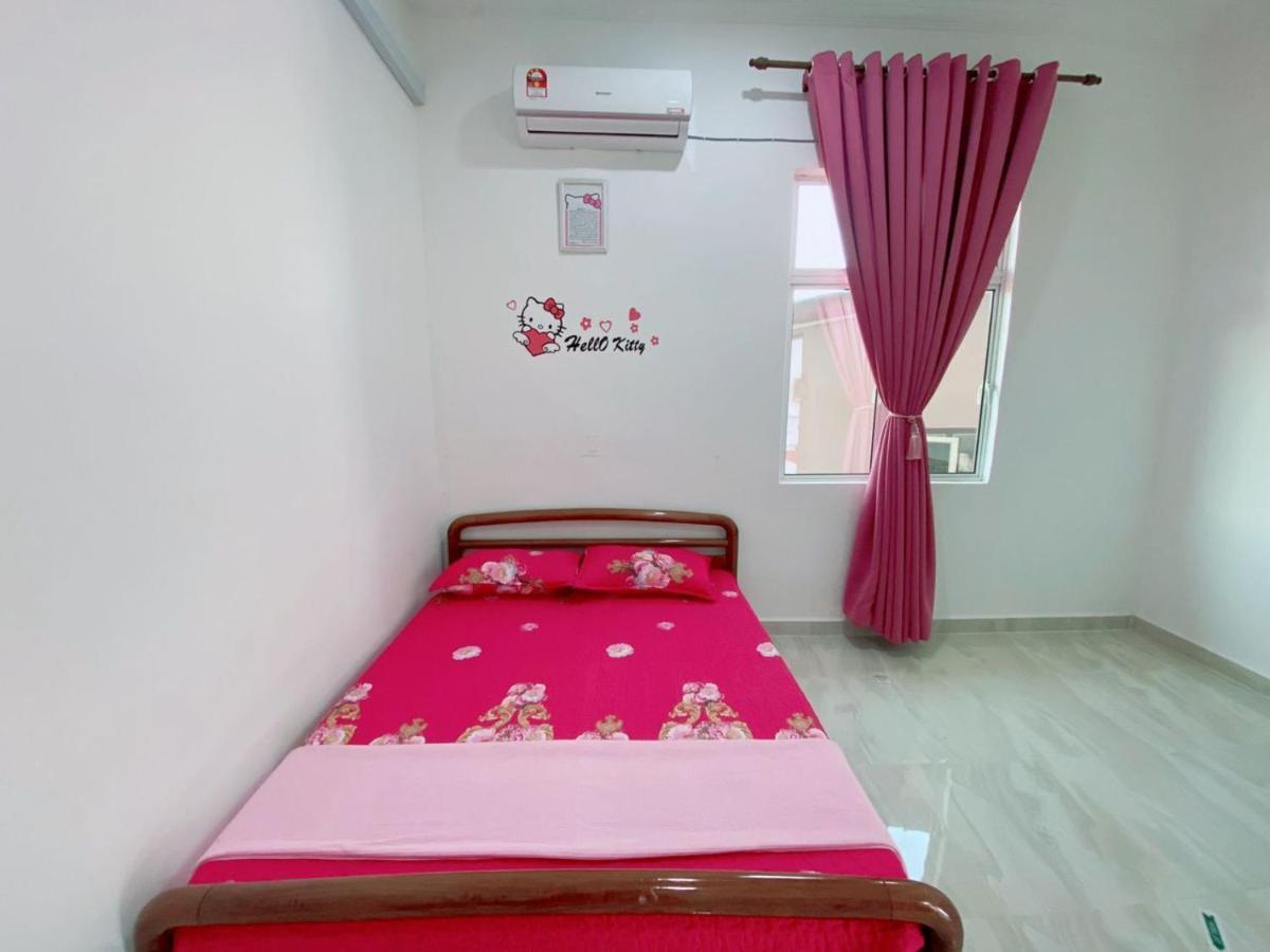 Vila Hellokitty House - Unit 1 Kuala Terengganu Exteriér fotografie