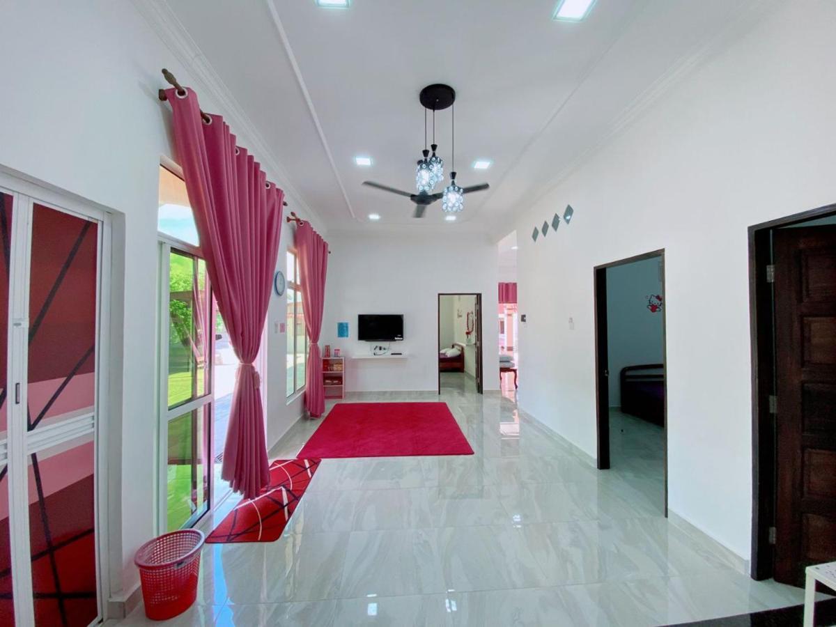 Vila Hellokitty House - Unit 1 Kuala Terengganu Exteriér fotografie