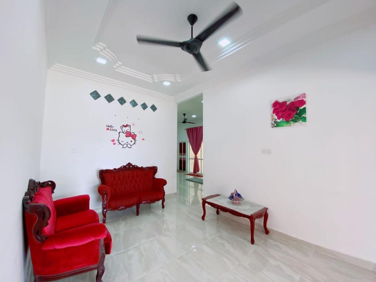 Vila Hellokitty House - Unit 1 Kuala Terengganu Exteriér fotografie